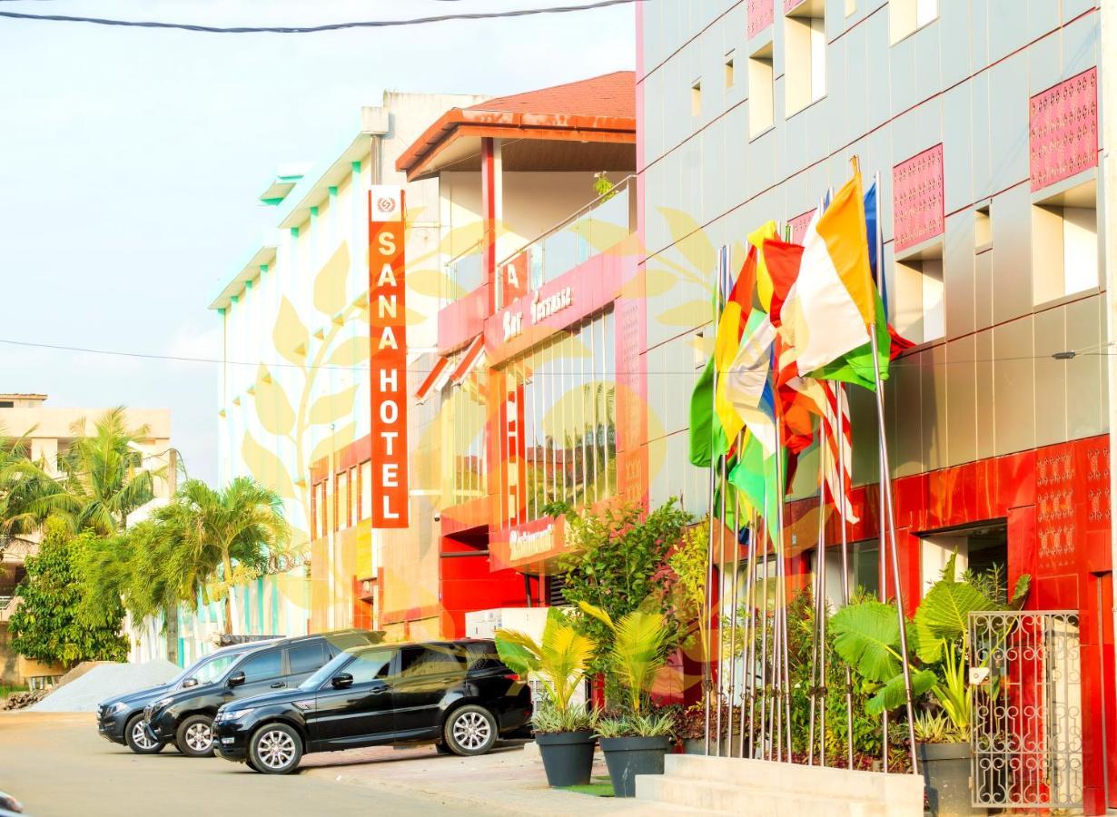 Sana Hotel Abidjan Exterior photo