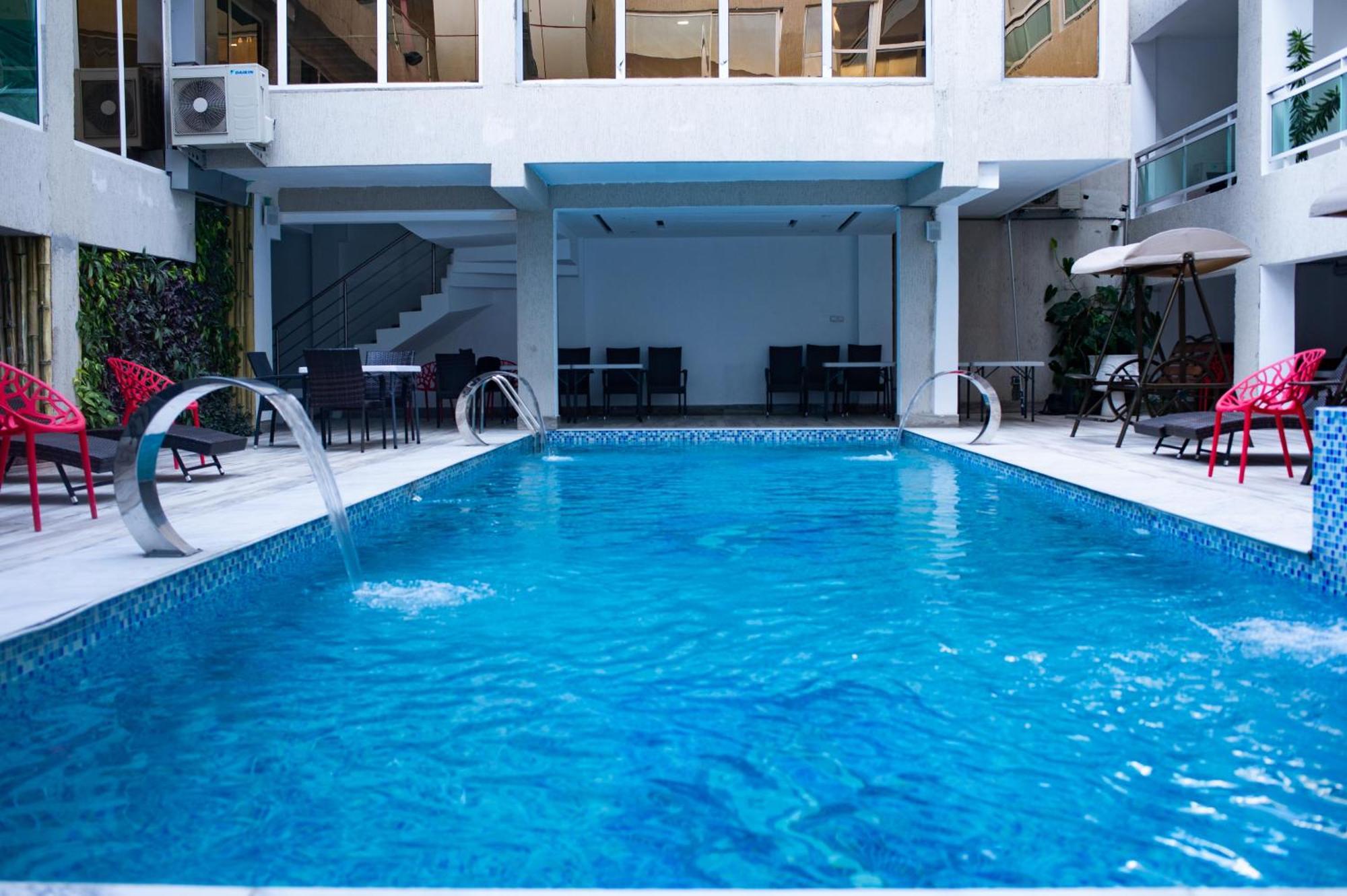 Sana Hotel Abidjan Exterior photo
